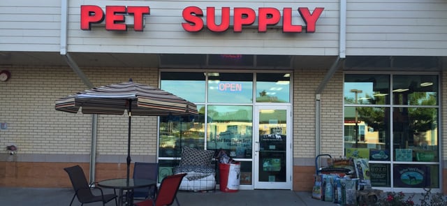 Pet Supply Port Pet Store Spotlight Jen Schurrer